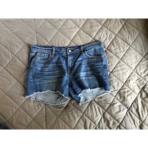 Old Navy denim cut off shorts